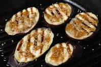 Grilling eggplant. Cook eggplant